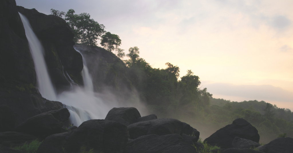 athirapalli kerala tour